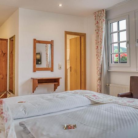 Altes Zollhaus Bed and Breakfast Beilstein  Exteriör bild