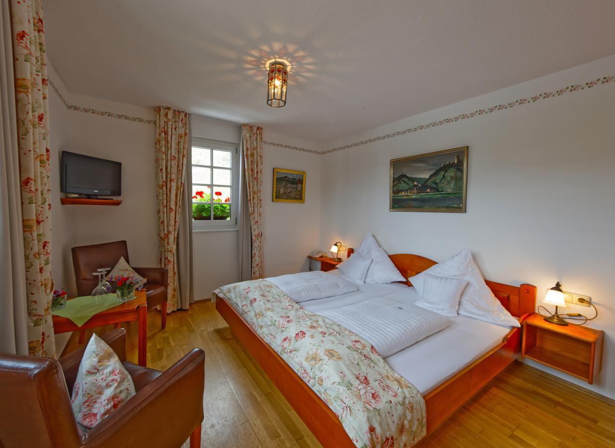 Altes Zollhaus Bed and Breakfast Beilstein  Exteriör bild